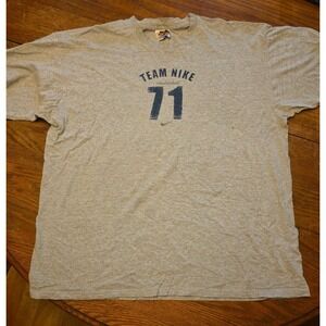 Vintage Nike Team Center Swoosh T-Shirt Men's XL Grey 2000s Y2K Distressed‎ 90's